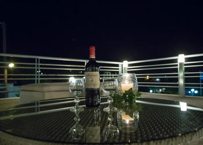 Apollonio Upper View Suites